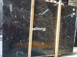 Kina Brown Marble Plattor