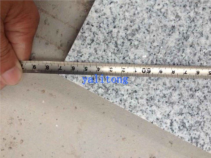 Ljusgrå Granit Flamed Plattor Billigt